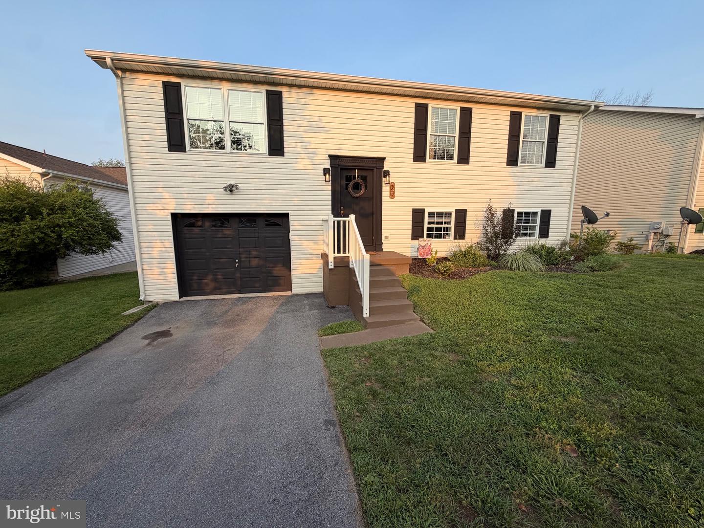 23 Gemini Ct Property Photo 1