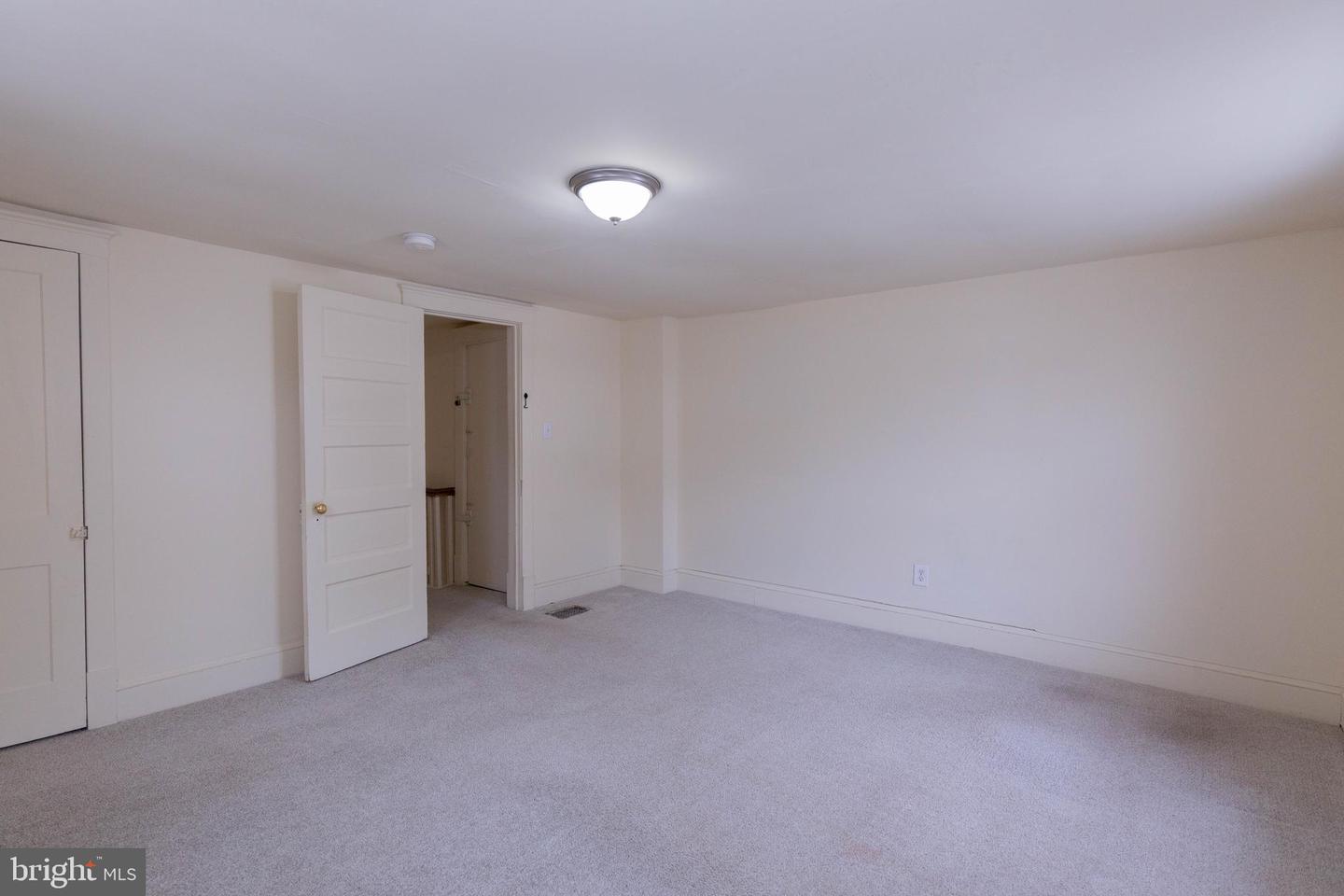 124 S Kentucky Ave Property Photo 22