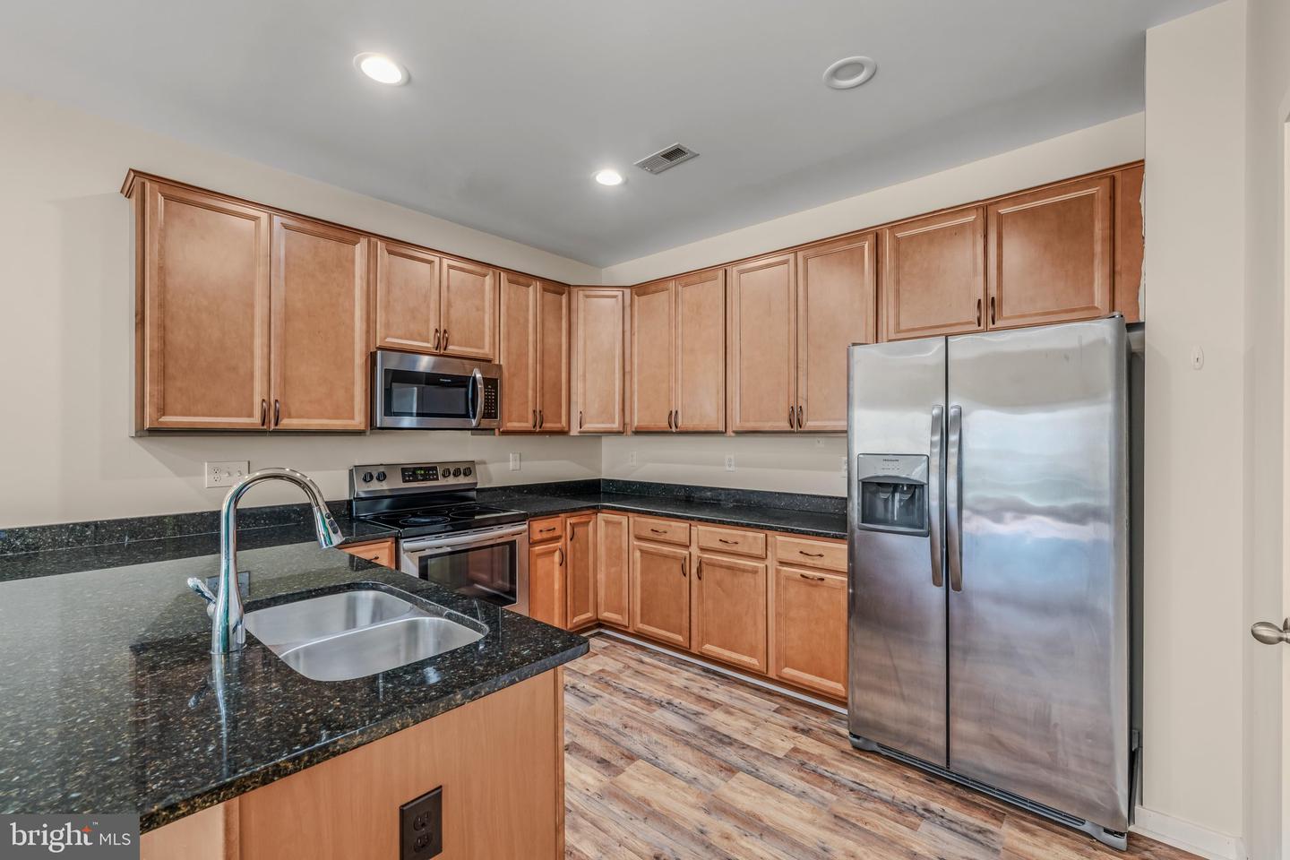 34 Polygon Pl Property Photo 7