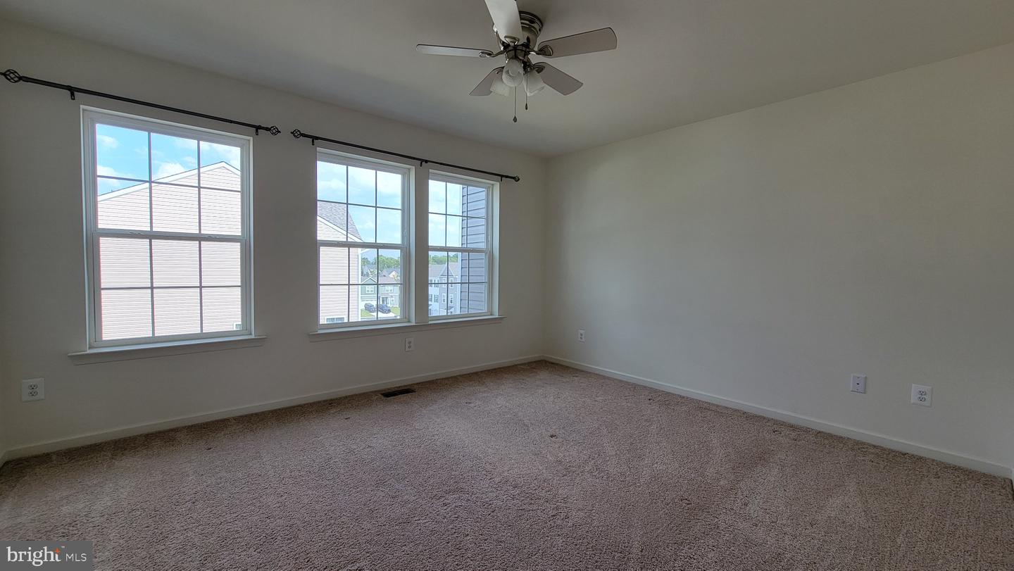 39 Stafford Pl Property Photo 20