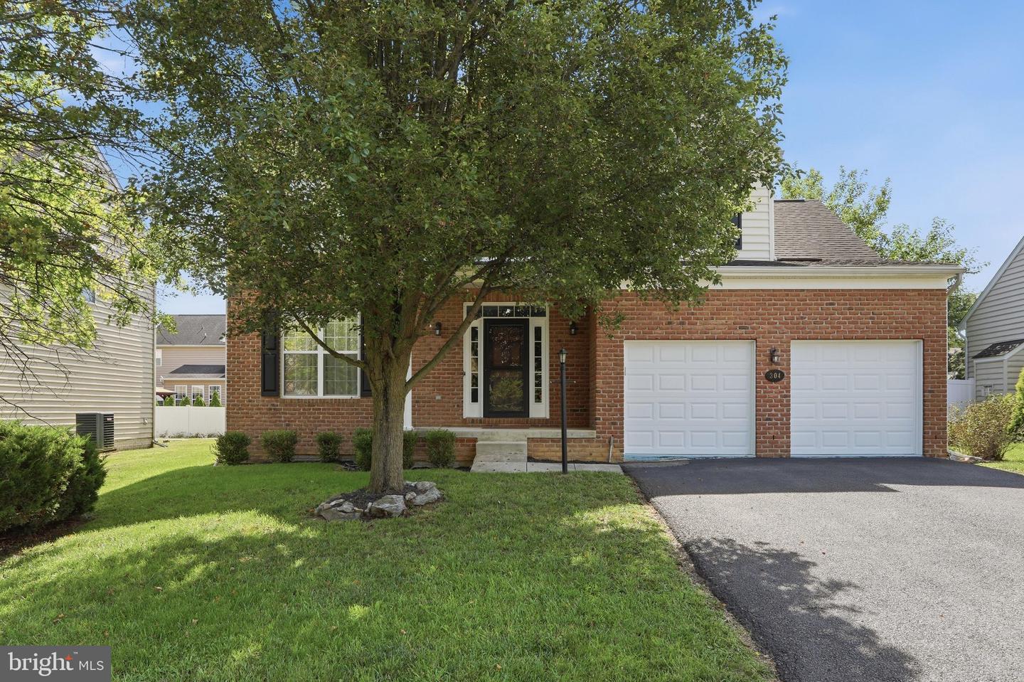 304 Richwood Hall Rd Property Photo 48