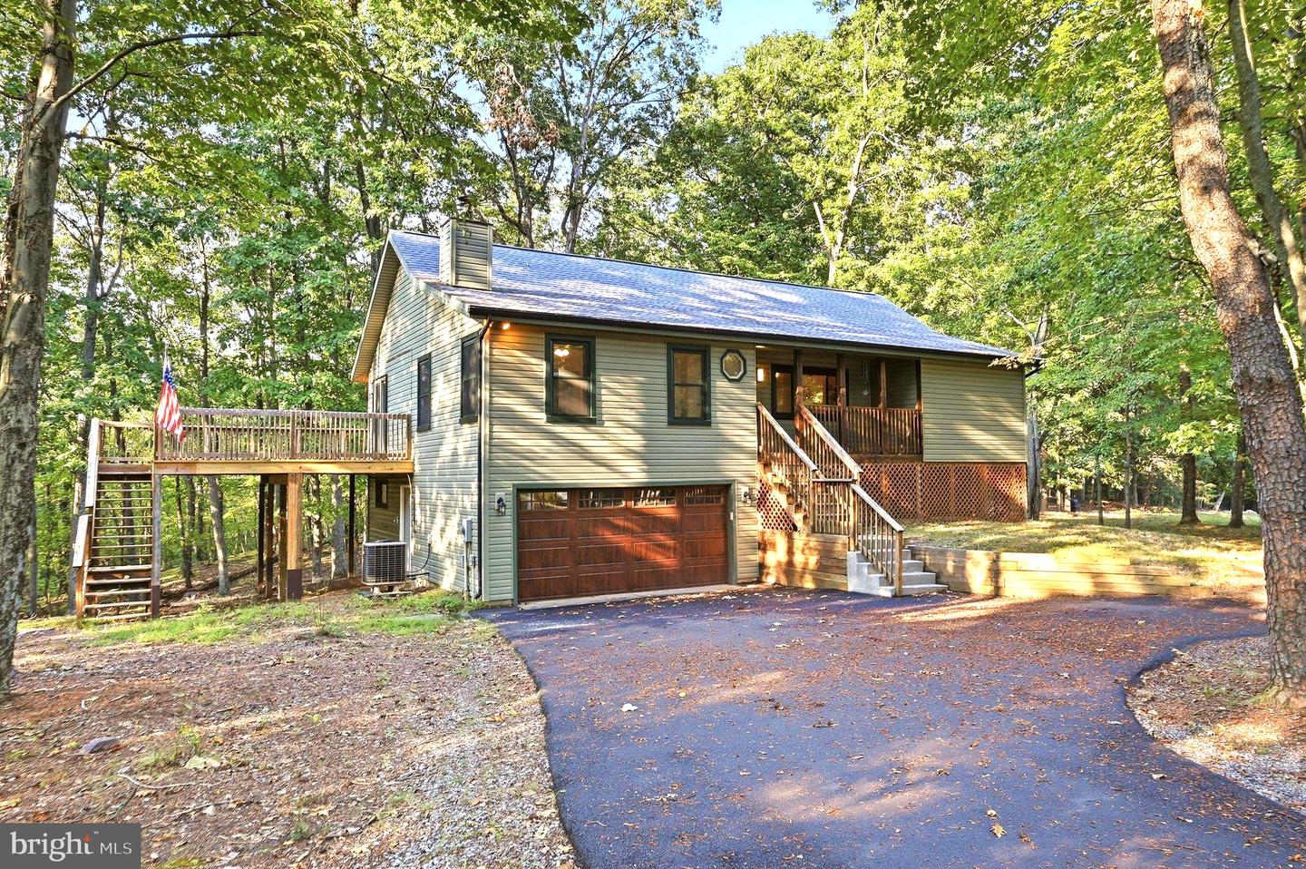4 Peace Pipe Ln Property Photo 1