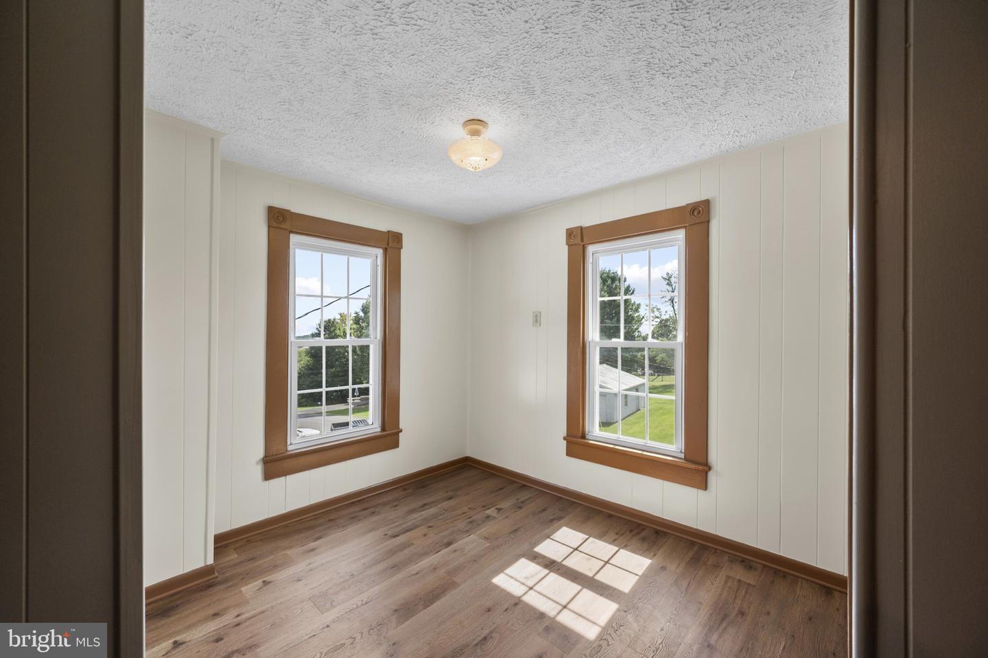 1195 Loop Rd Property Photo 14