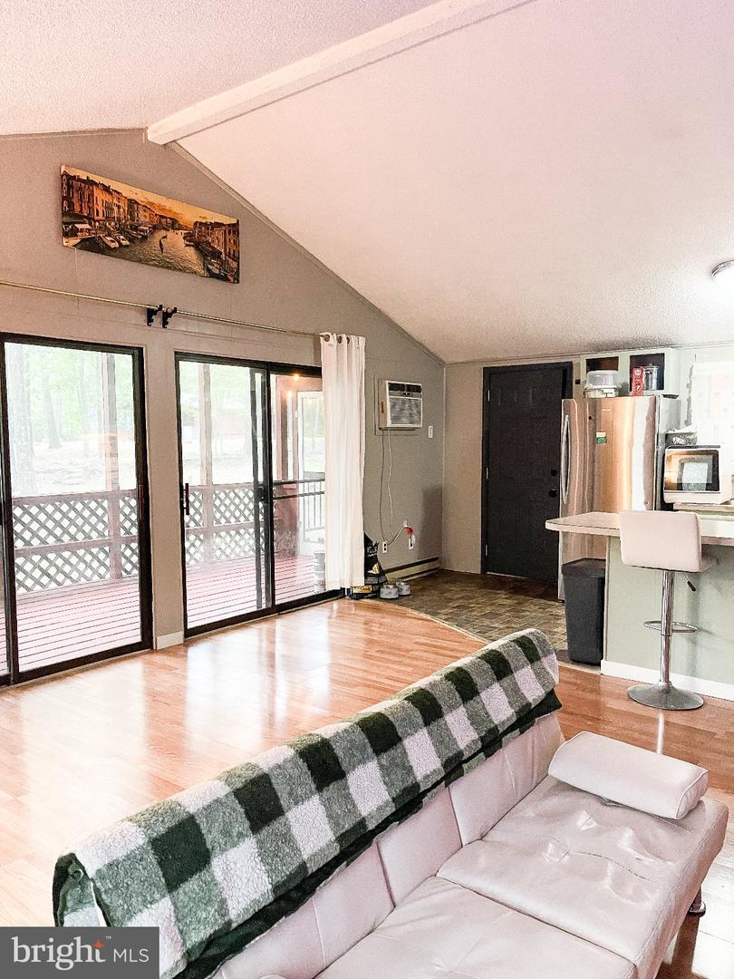156 Oneida Trl Property Photo 16