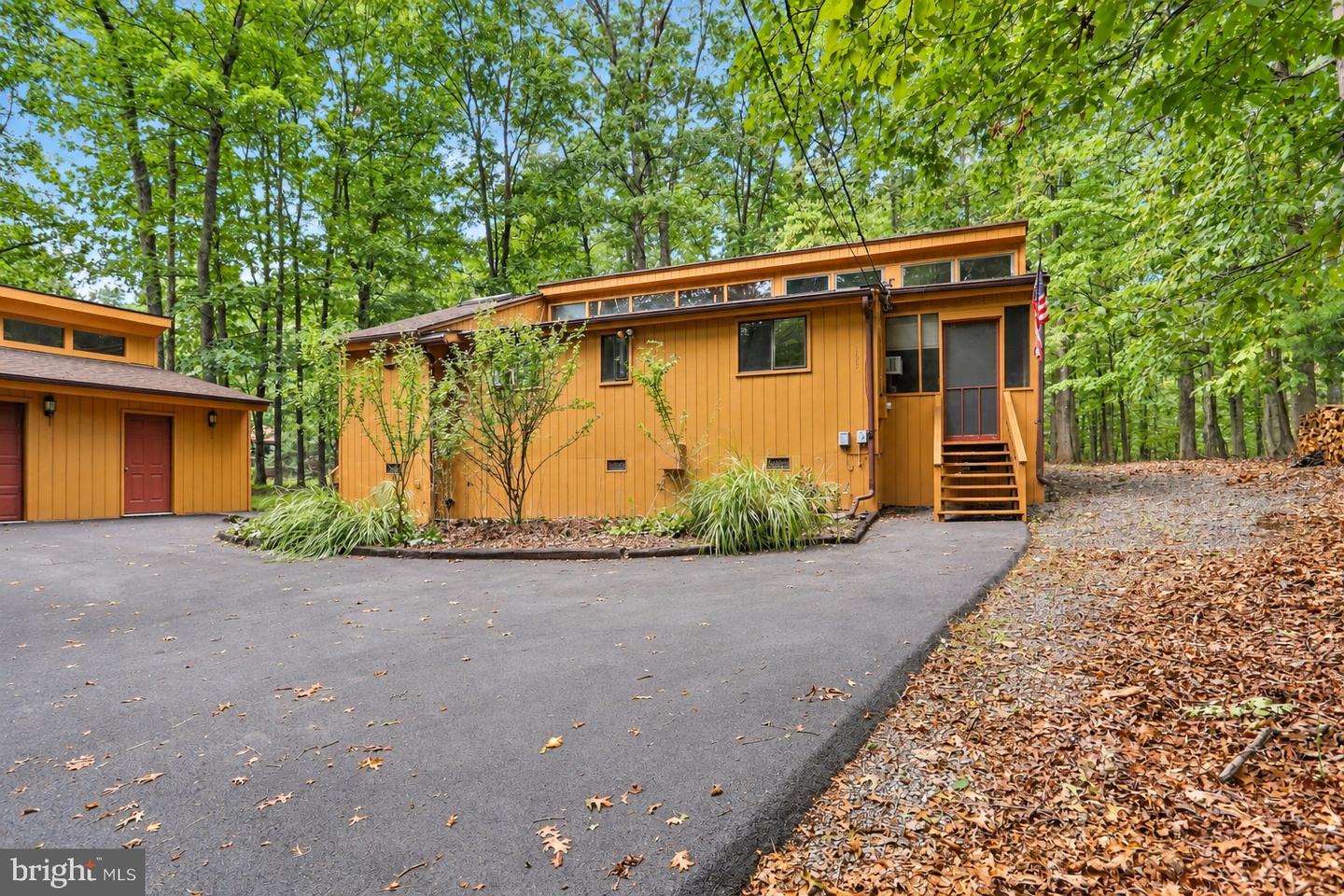 135 RUFFED GROUSE LN Property Photo 1