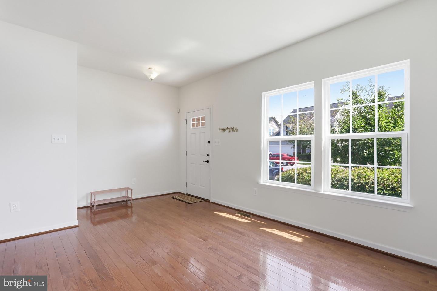 29 Tollerton Trl Property Photo 4