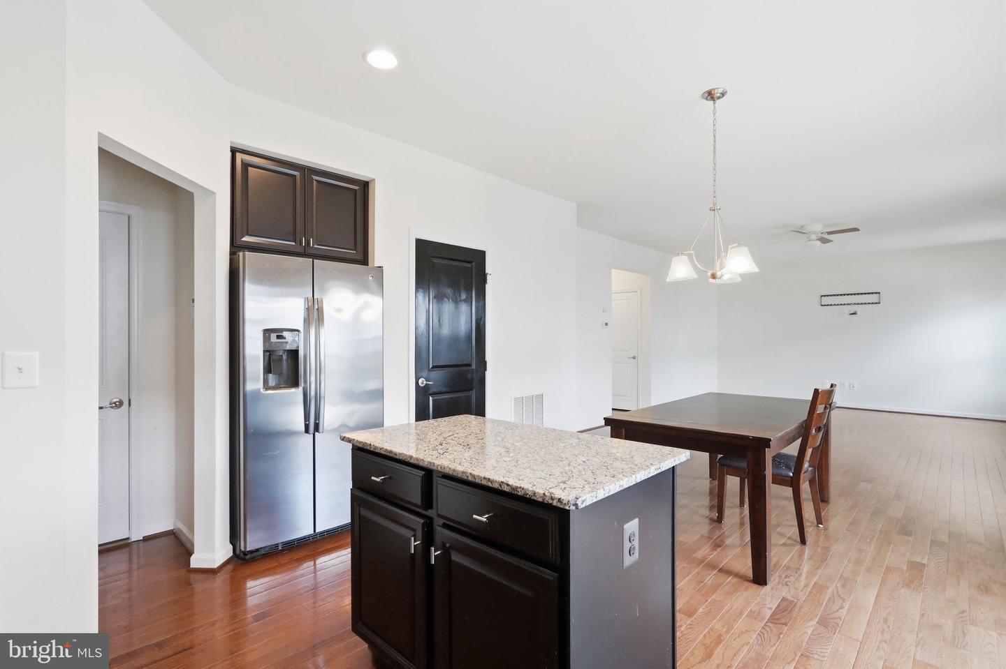 29 Tollerton Trl Property Photo 9