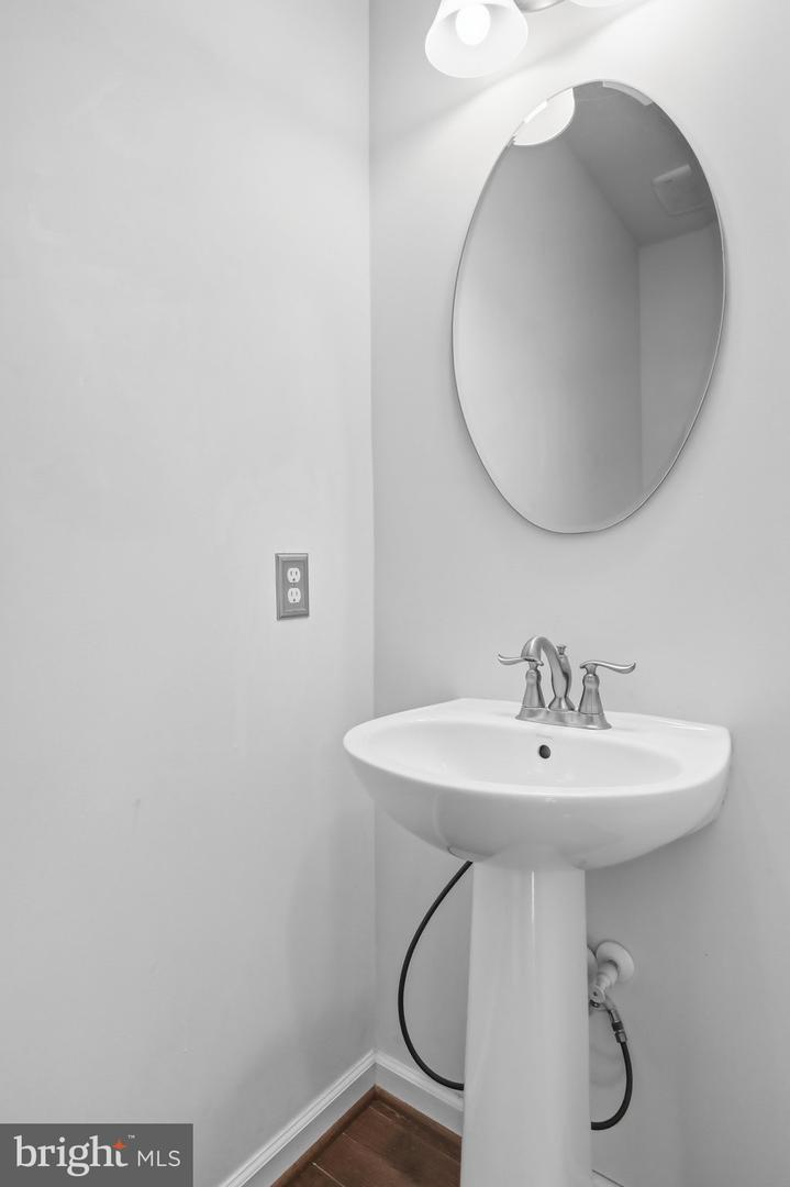 29 Tollerton Trl Property Photo 14