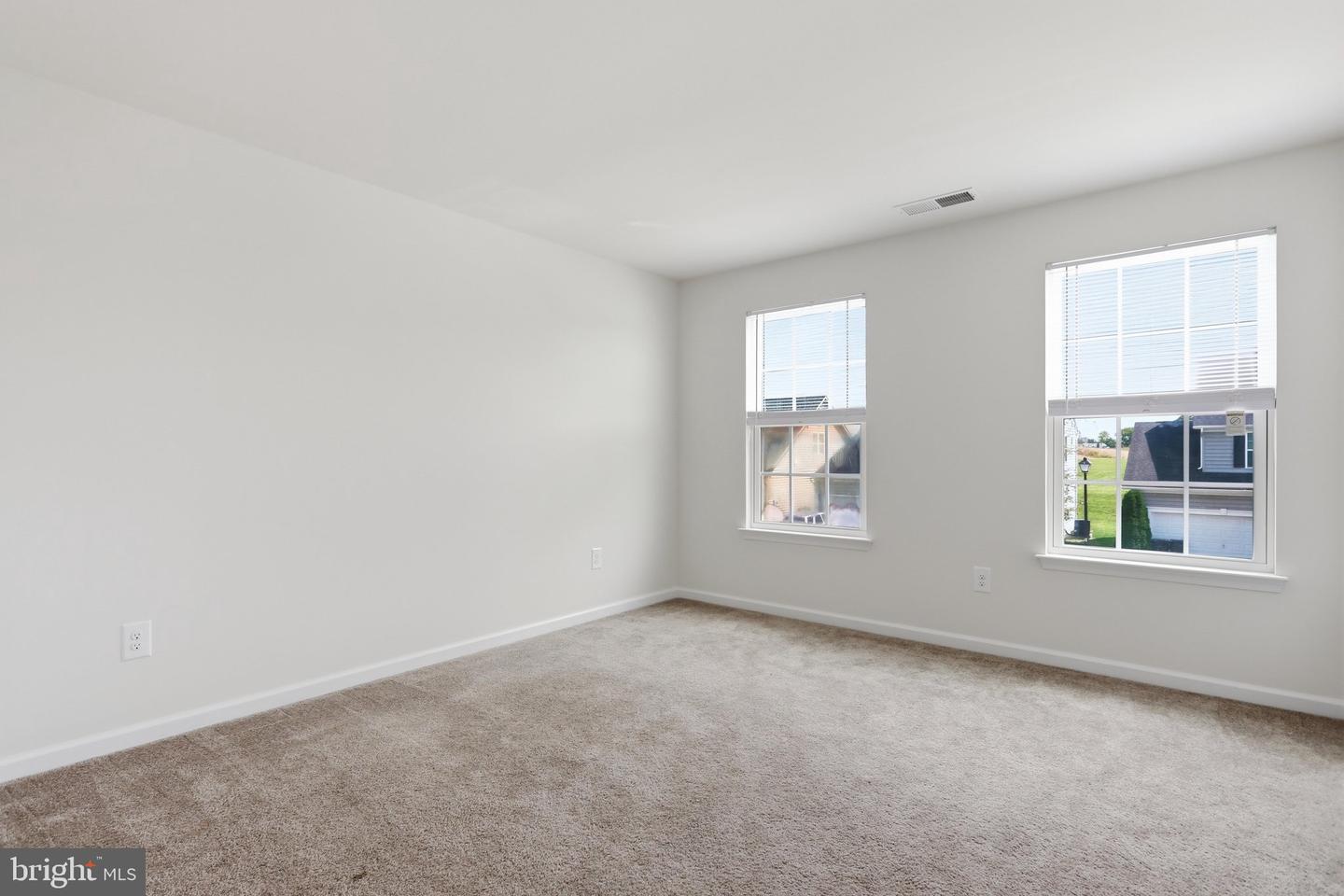 29 Tollerton Trl Property Photo 19