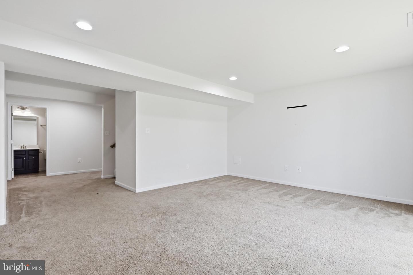 29 Tollerton Trl Property Photo 27