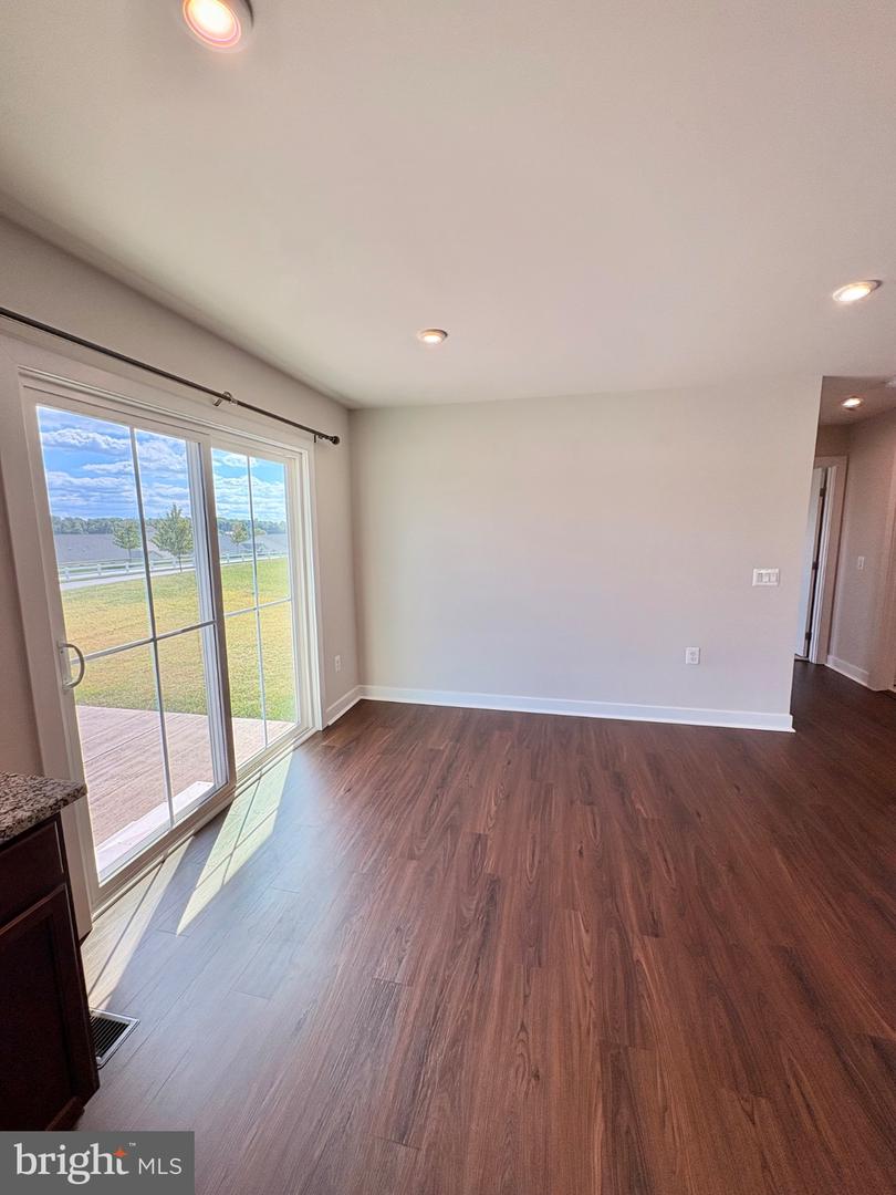 73 Perspective Pl Property Photo 12