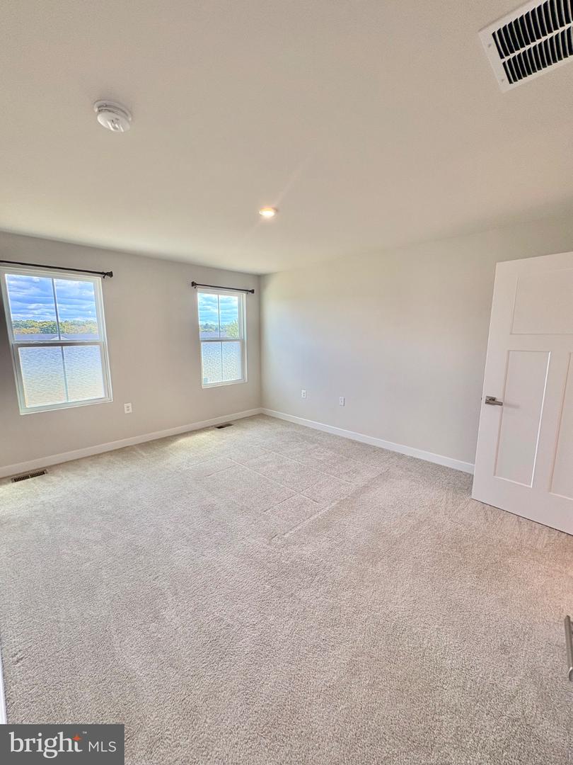 73 Perspective Pl Property Photo 16