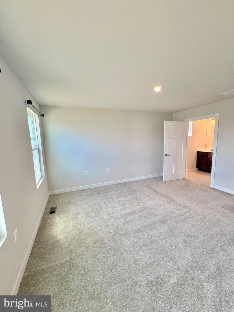 73 Perspective Pl Property Photo 17
