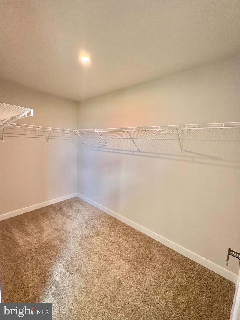 73 Perspective Pl Property Photo 18