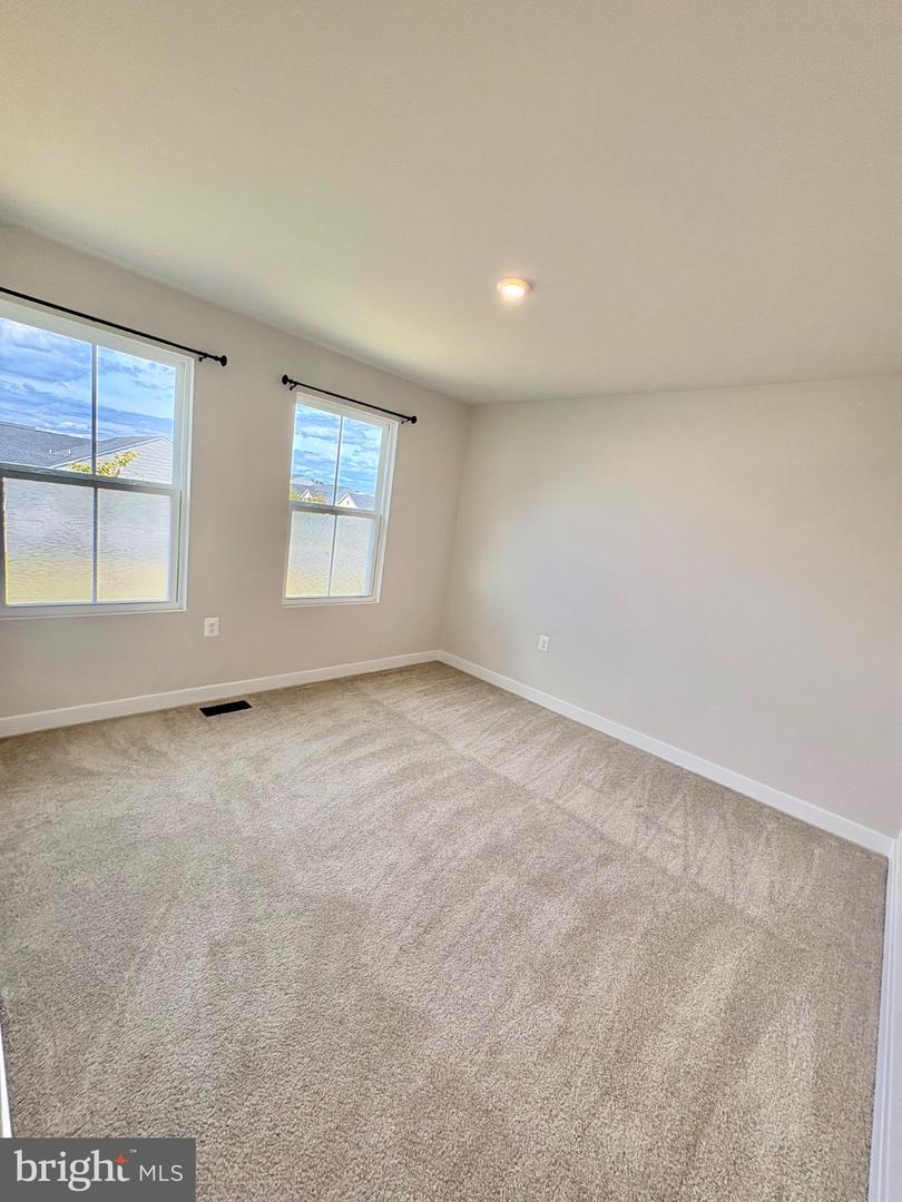 73 Perspective Pl Property Photo 23