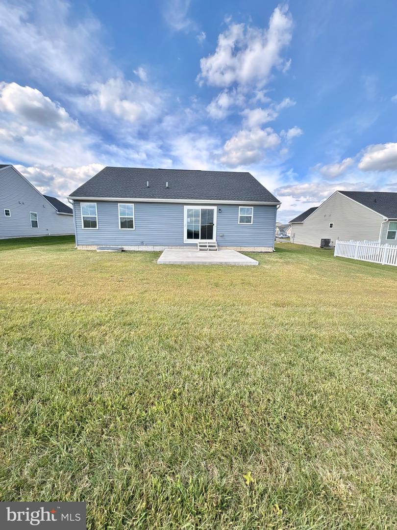 73 Perspective Pl Property Photo 44
