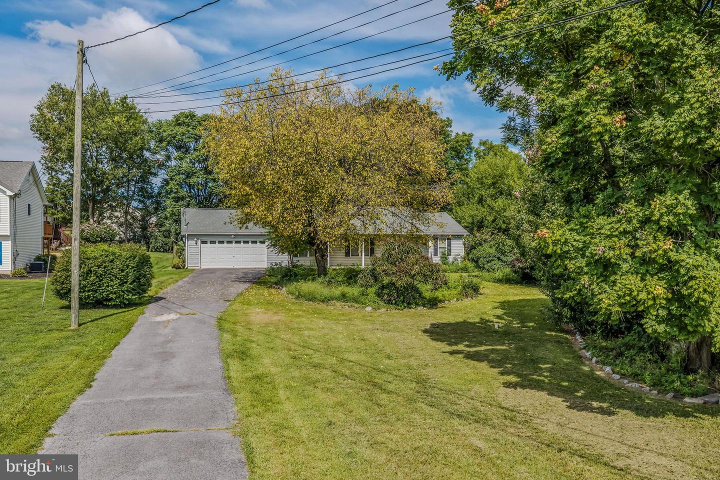 455 Willis Dr Property Photo 40