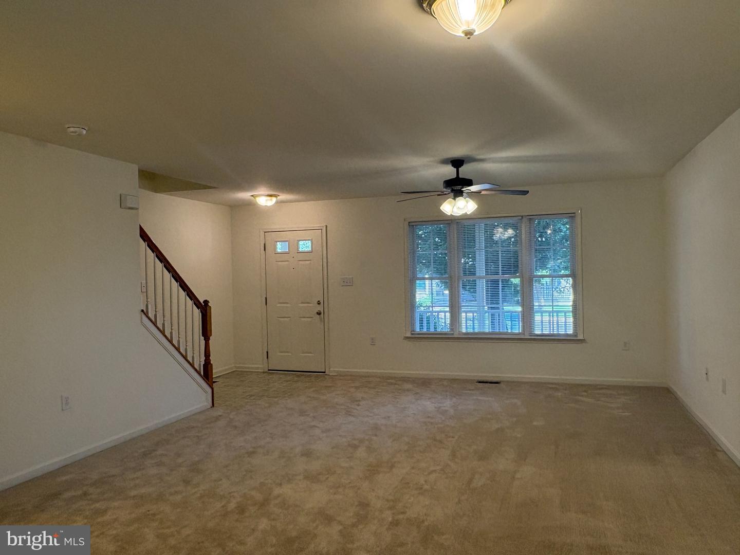 55 Mabel Ln Property Photo 9