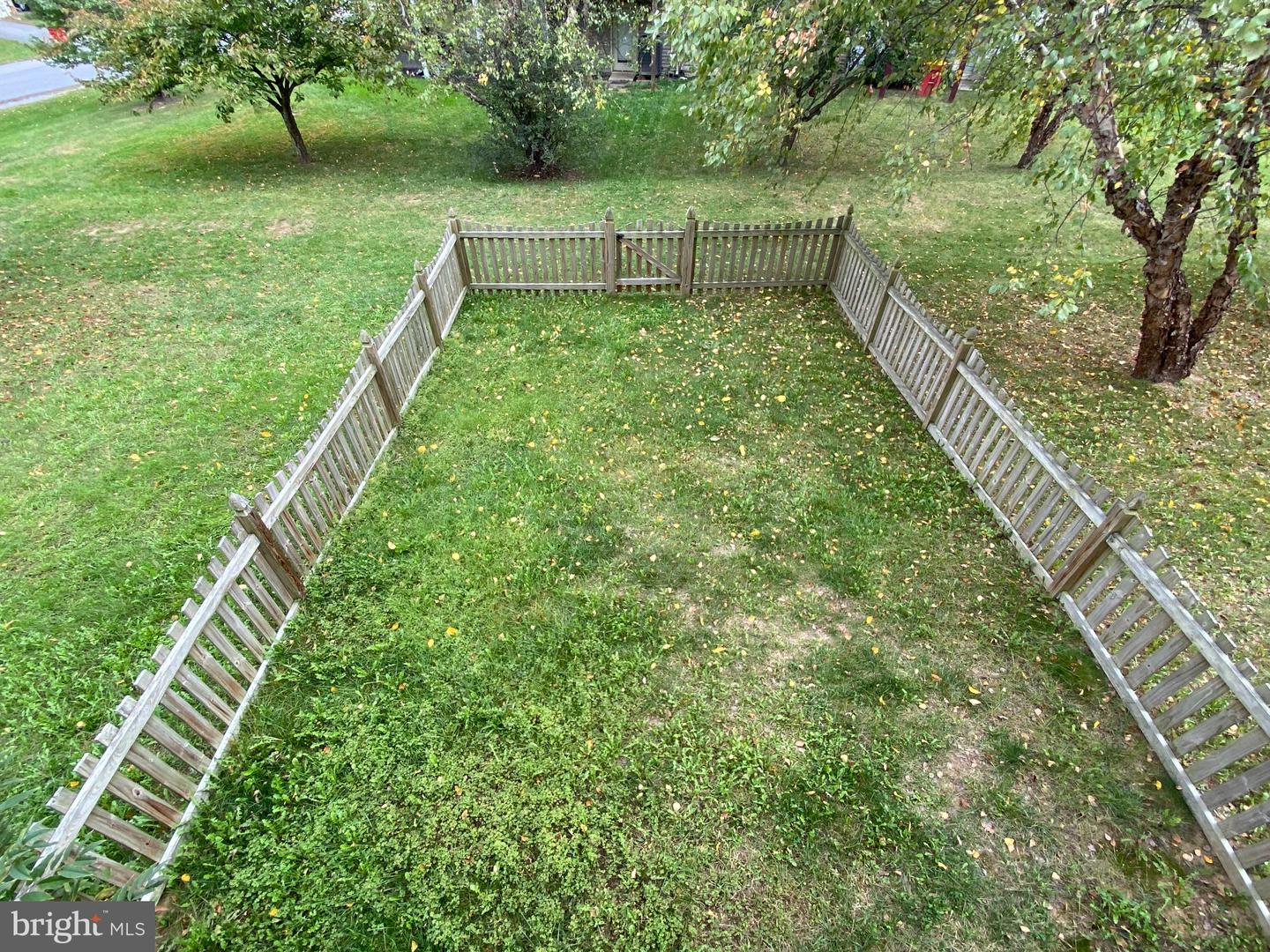 86 Effie Ln Property Photo 13