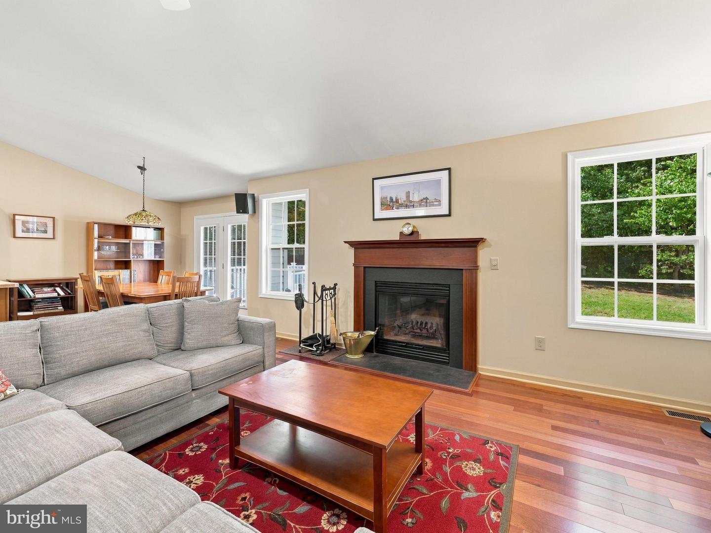 216 Executive Way Property Photo 14