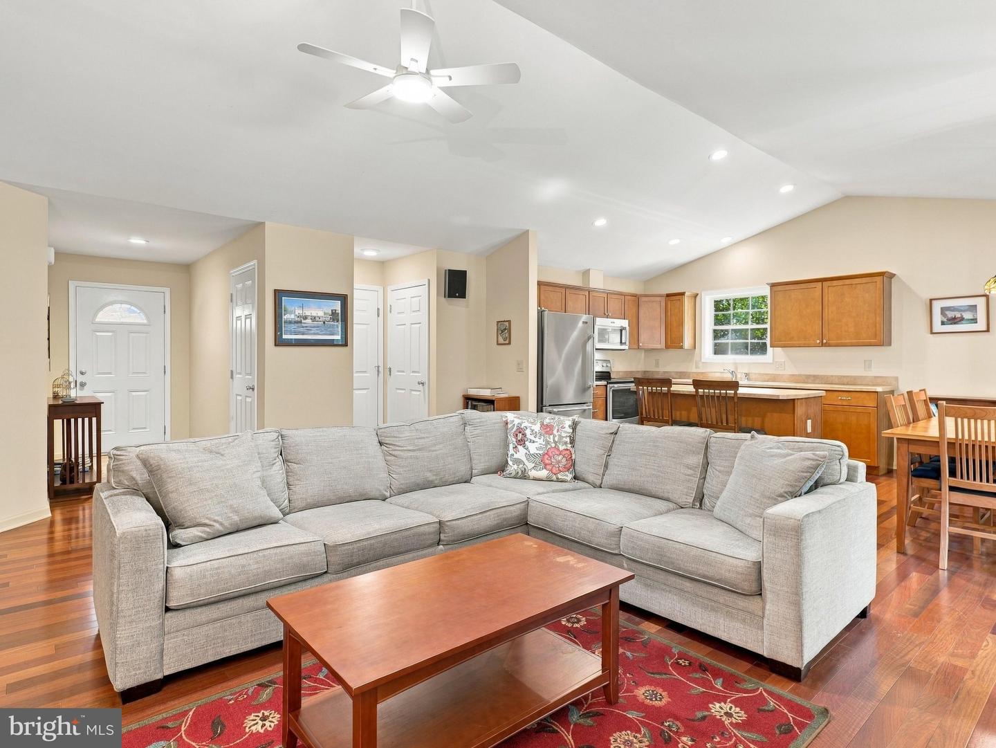 216 Executive Way Property Photo 15