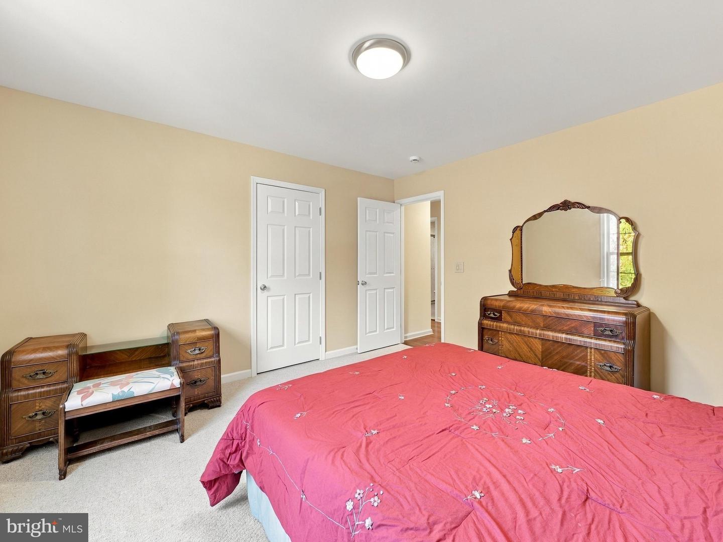 216 Executive Way Property Photo 24