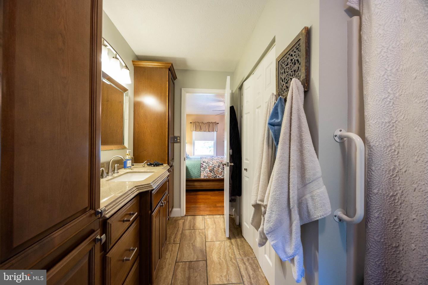984 Aspen Dr Property Photo 25