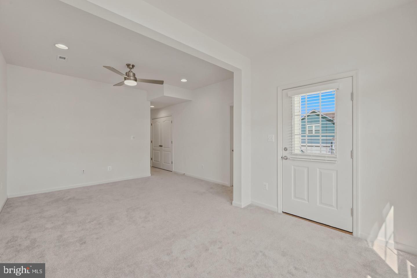 242 Charterhouse St Property Photo 5
