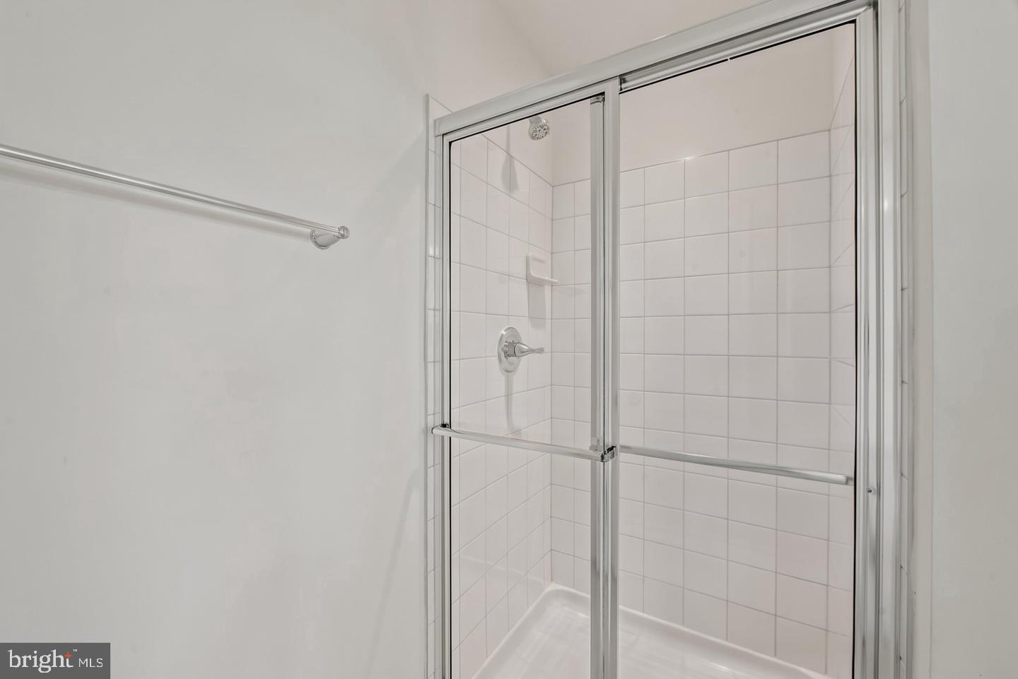 242 Charterhouse St Property Photo 25