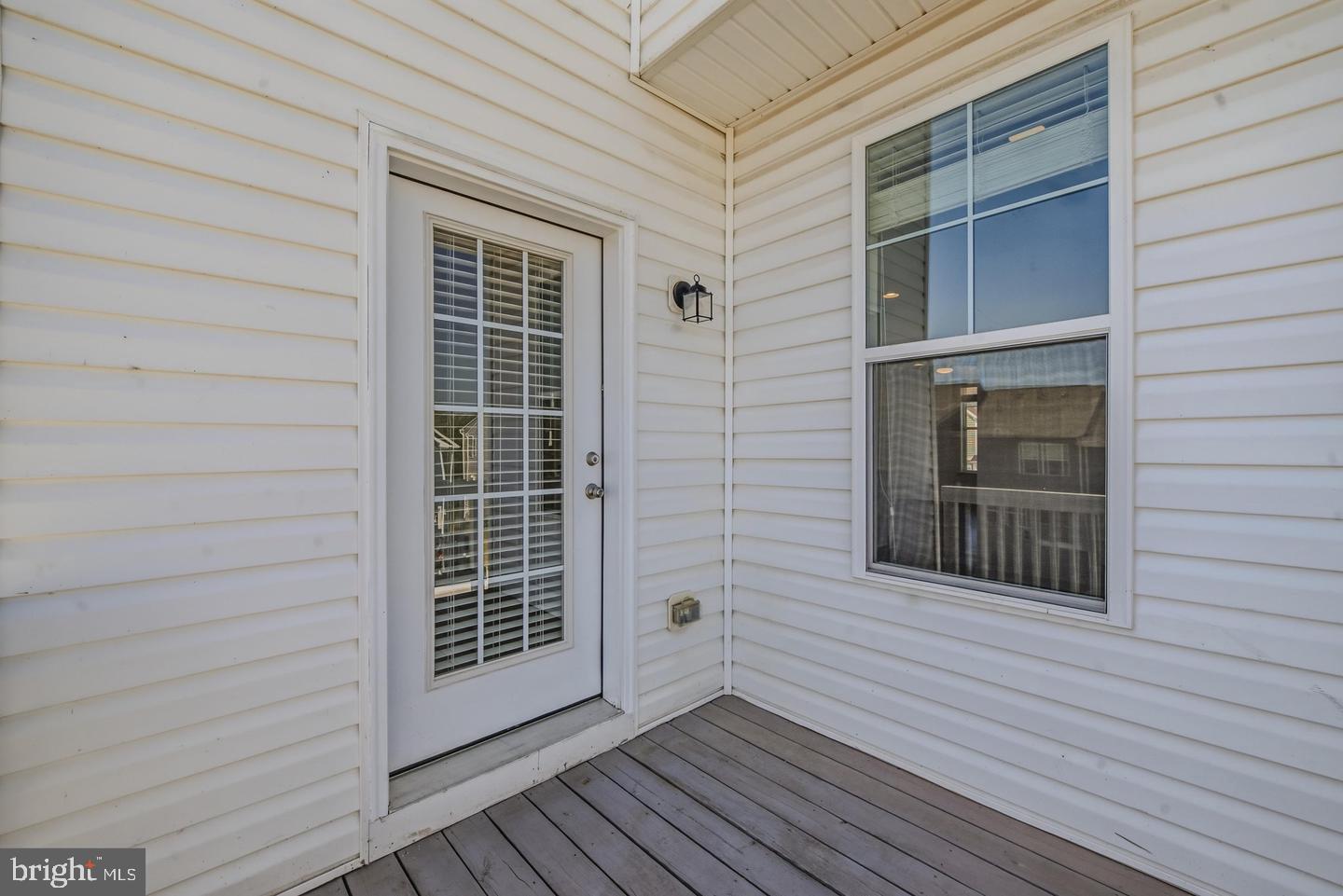 242 Charterhouse St Property Photo 30