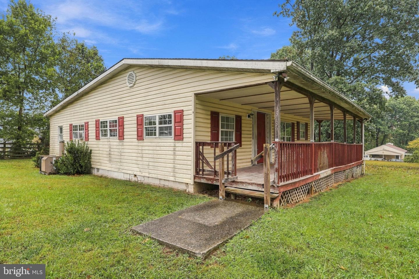 373 Potomac Blvd Property Photo 5