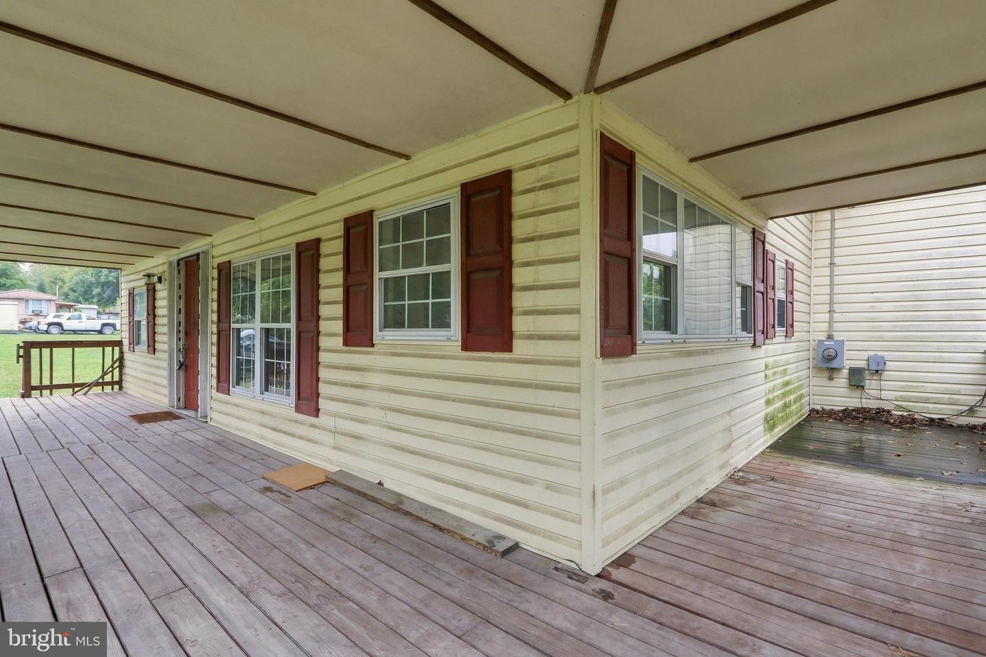 373 Potomac Blvd Property Photo 7