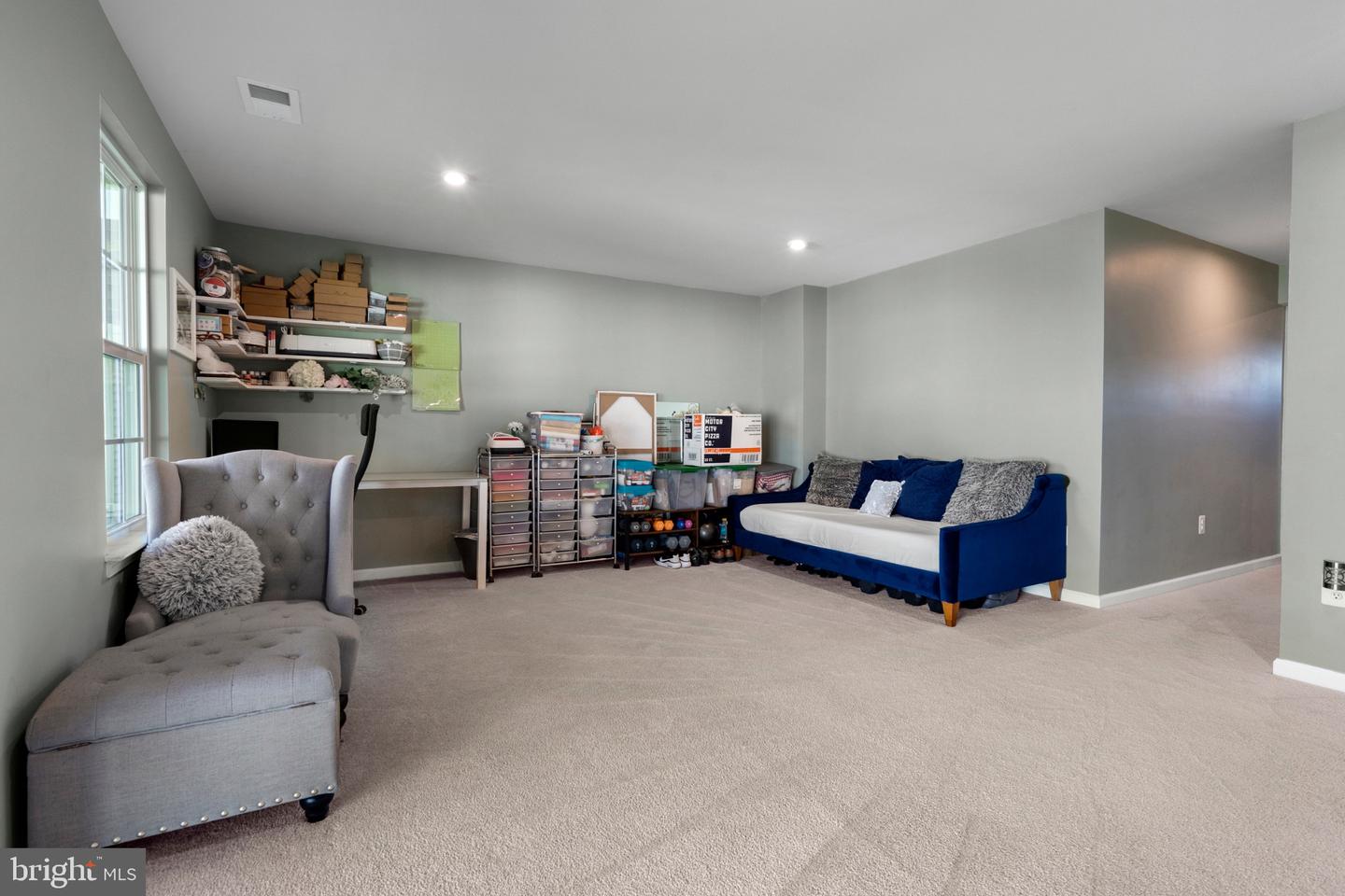 28 Absolution Dr Property Photo 7