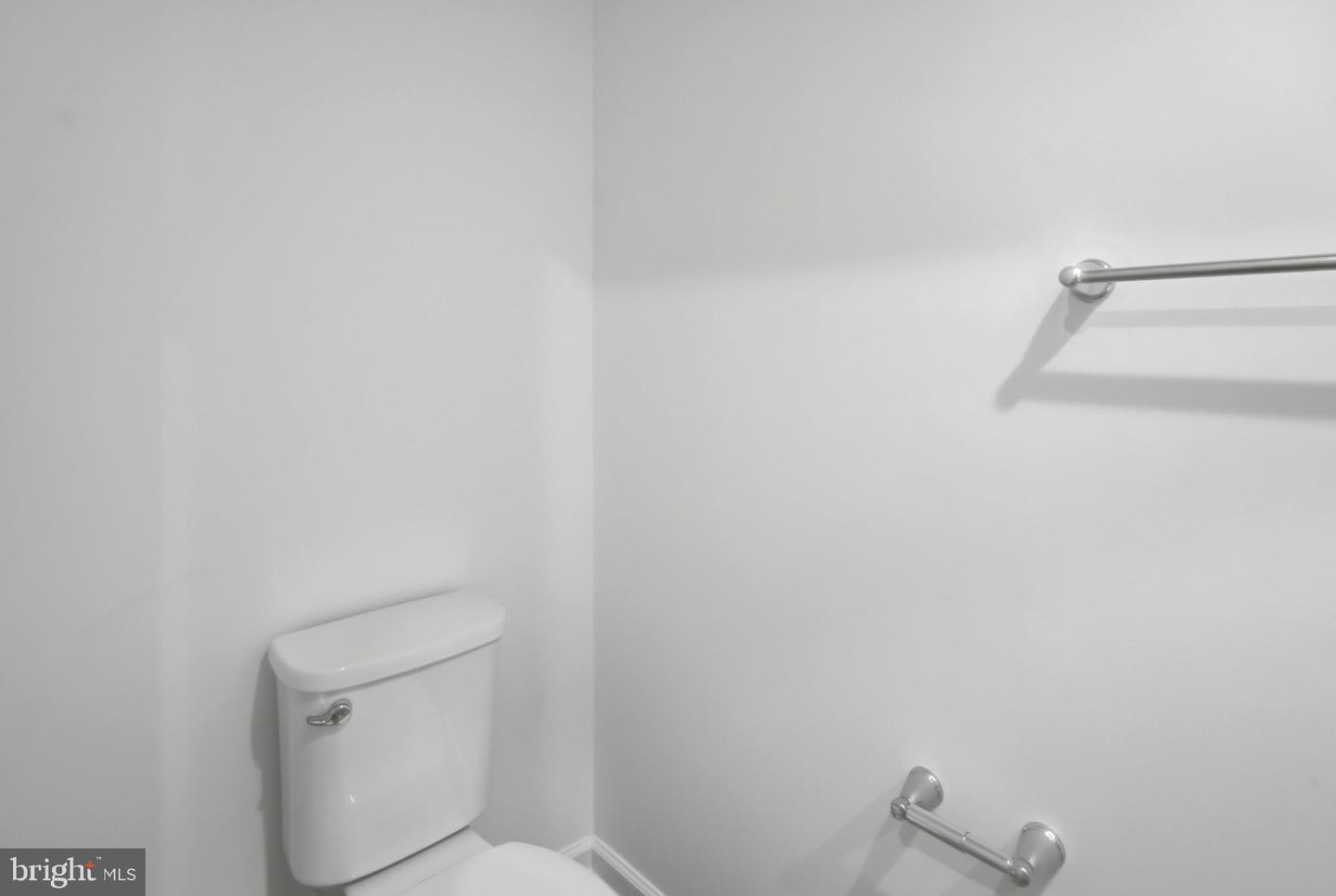 613 Slick Ter Property Photo 29