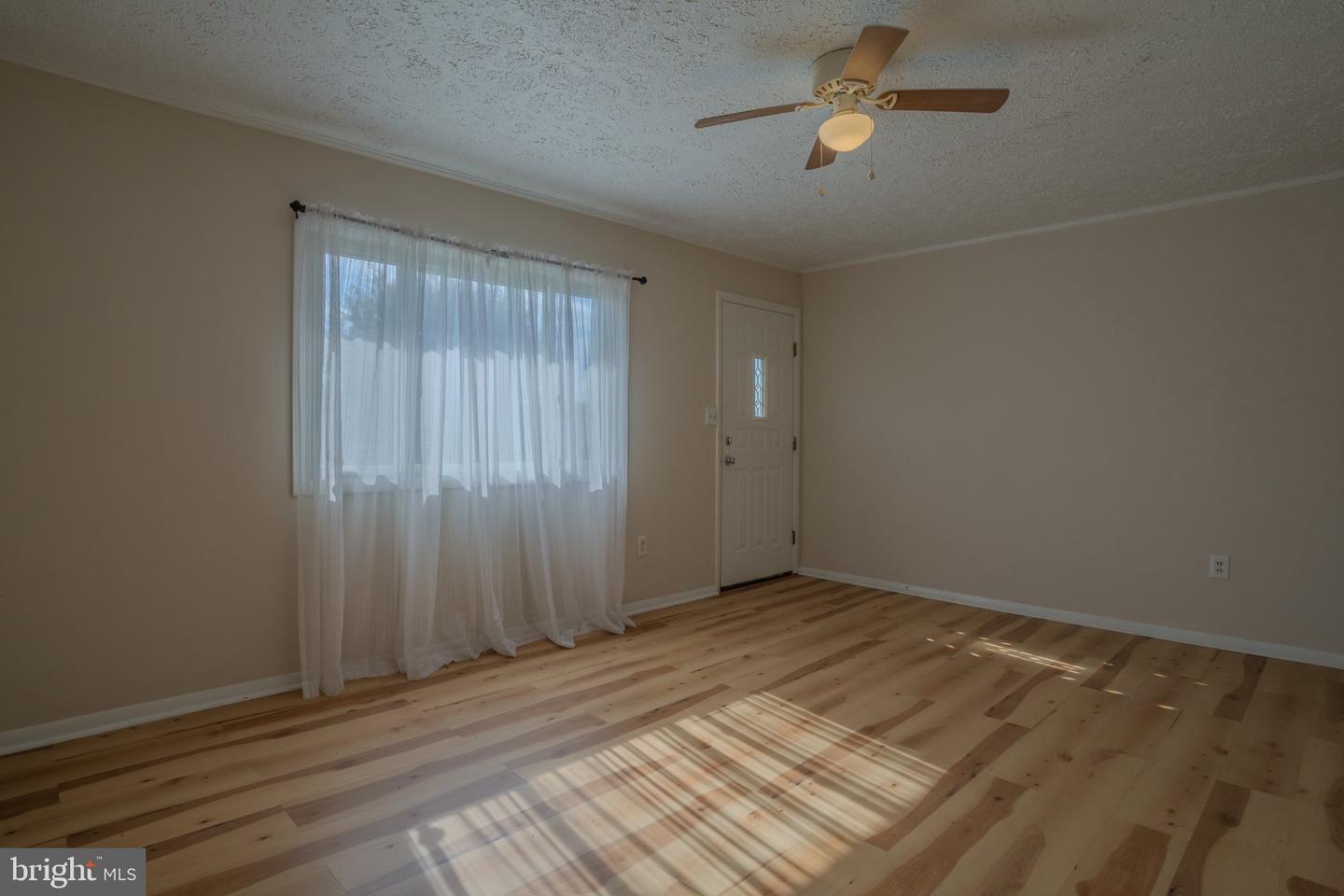 626 State Cir Property Photo 12