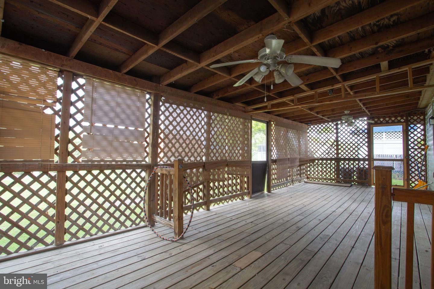 626 State Cir Property Photo 24