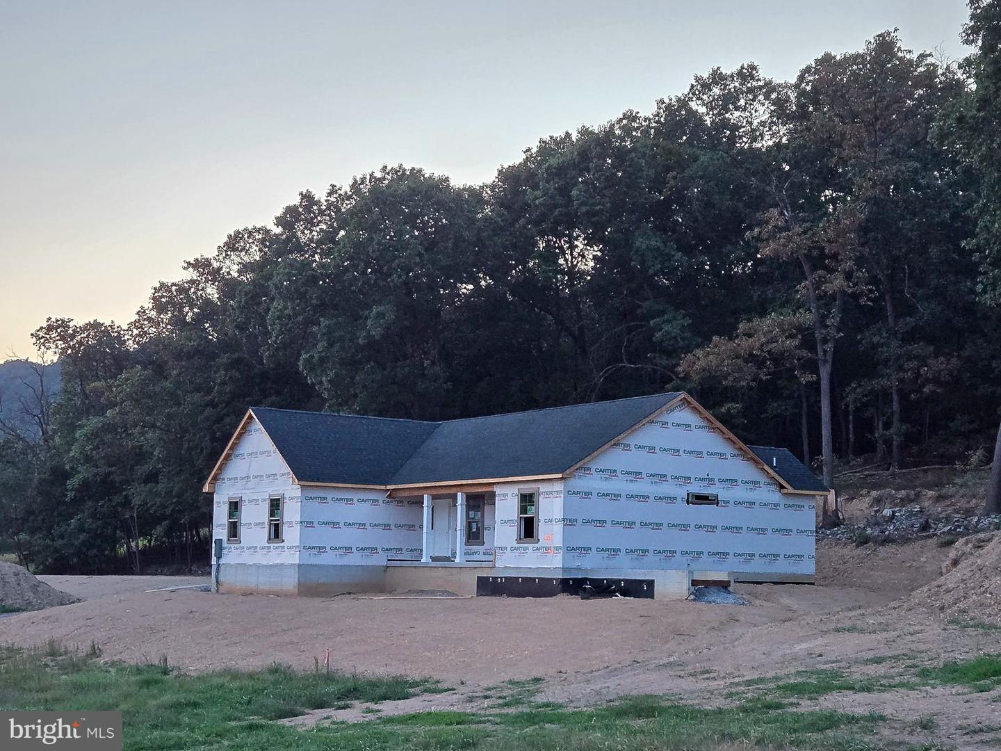 1091 Loop Rd Property Photo 1