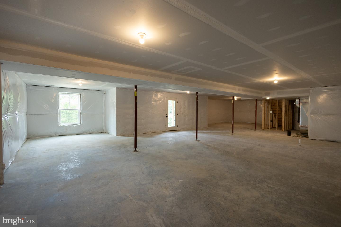 1091 Loop Rd Property Photo 39
