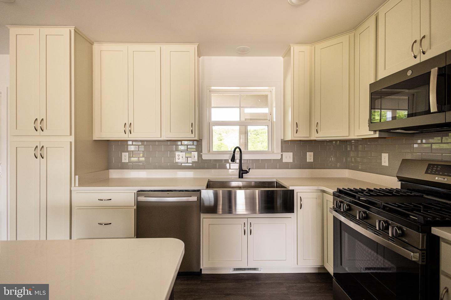 1091 Loop Rd Property Photo 41