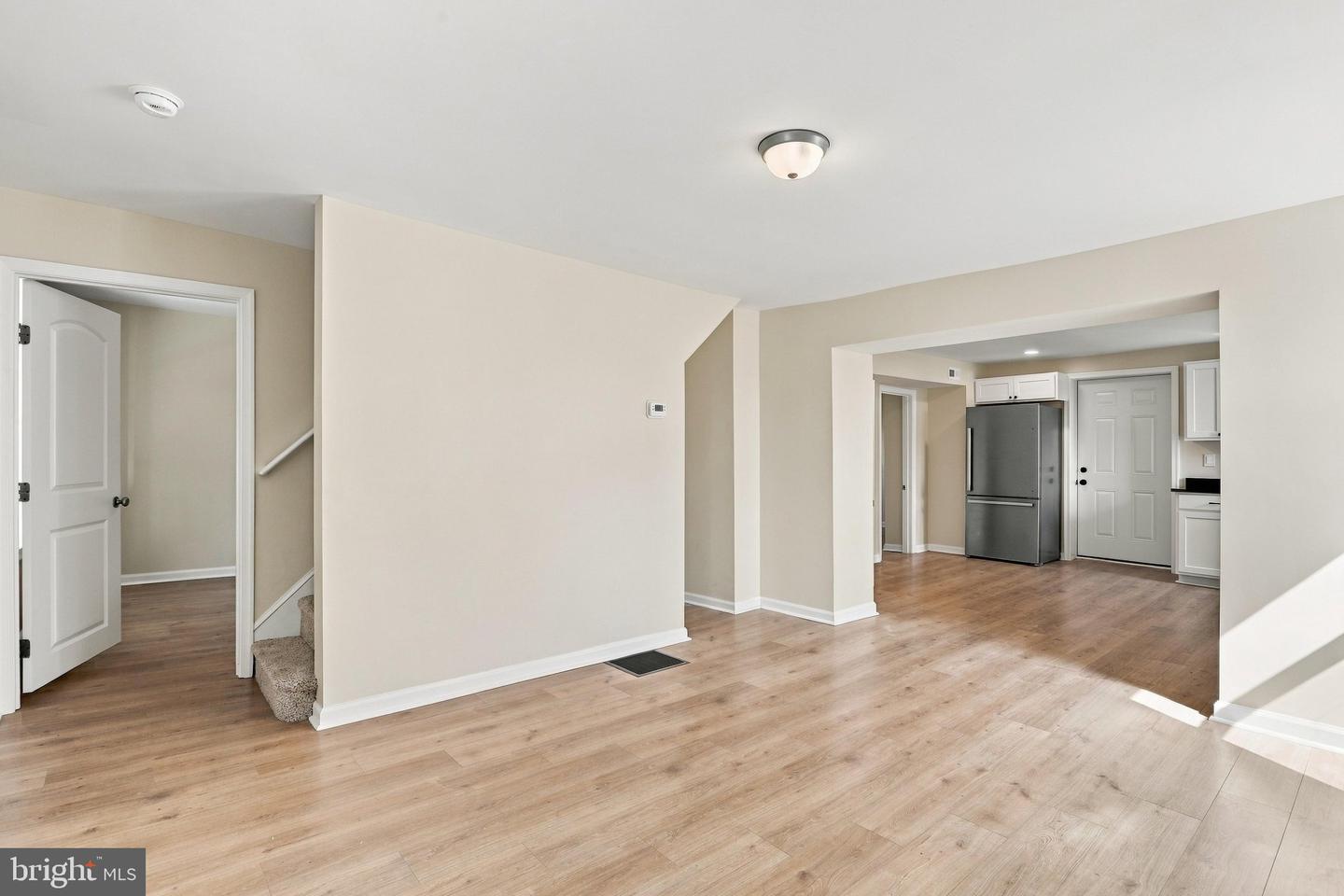 111 N High St Property Photo 7