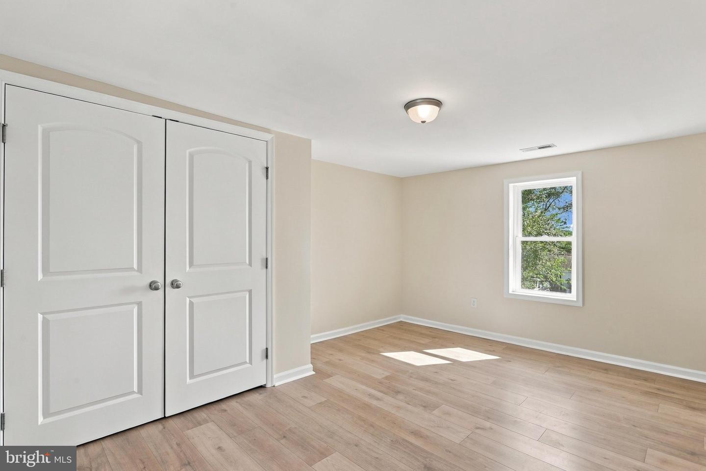 111 N High St Property Photo 18
