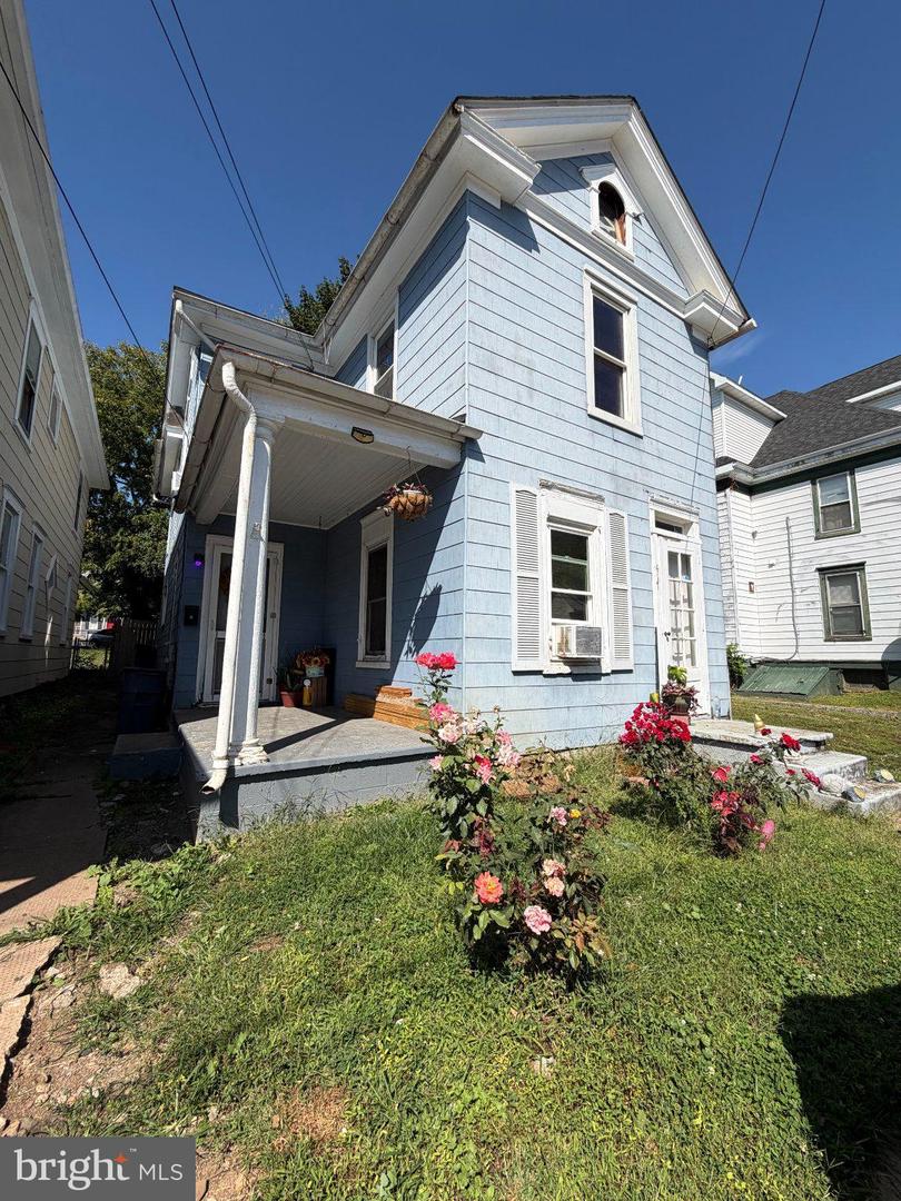 417 VIRGINIA AVE Property Photo 1