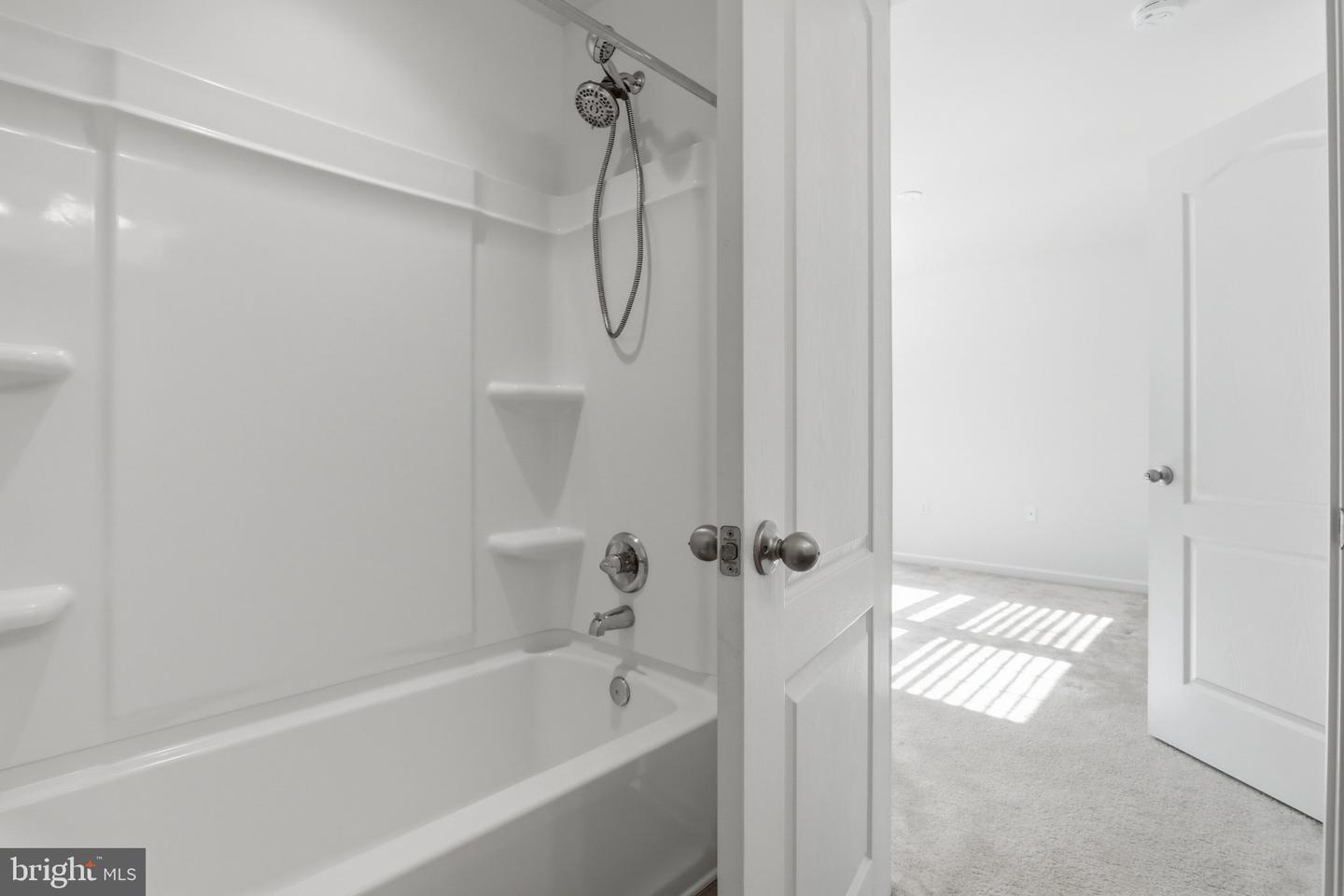 65 Darien Dr Property Photo 14