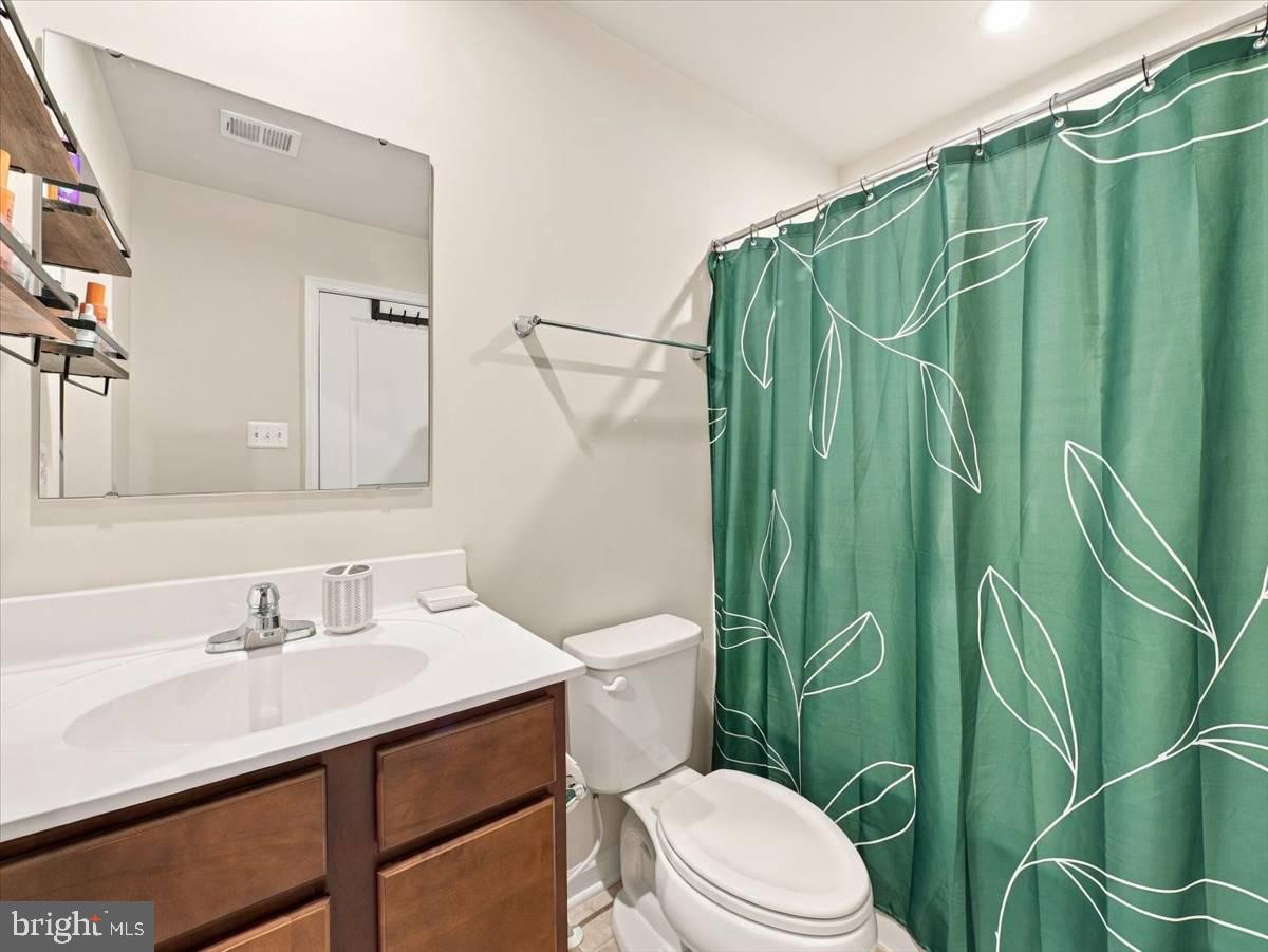 59 Ogunquit Dr Property Photo 14