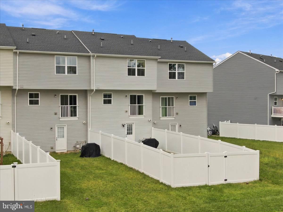 59 Ogunquit Dr Property Photo 30