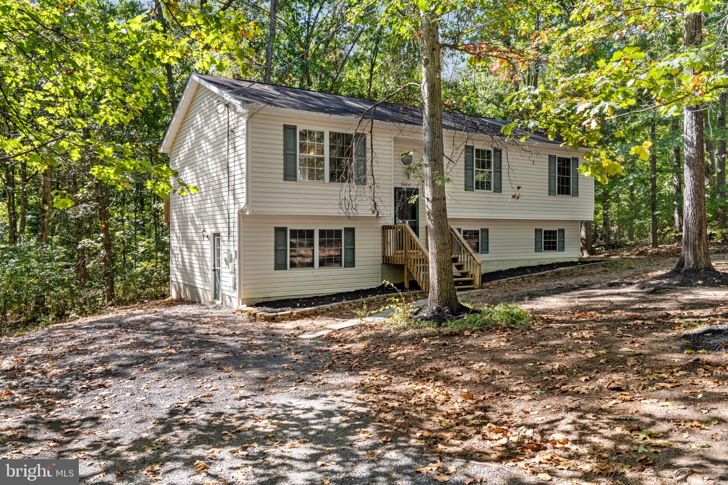 621 Platt Ln Property Photo 1
