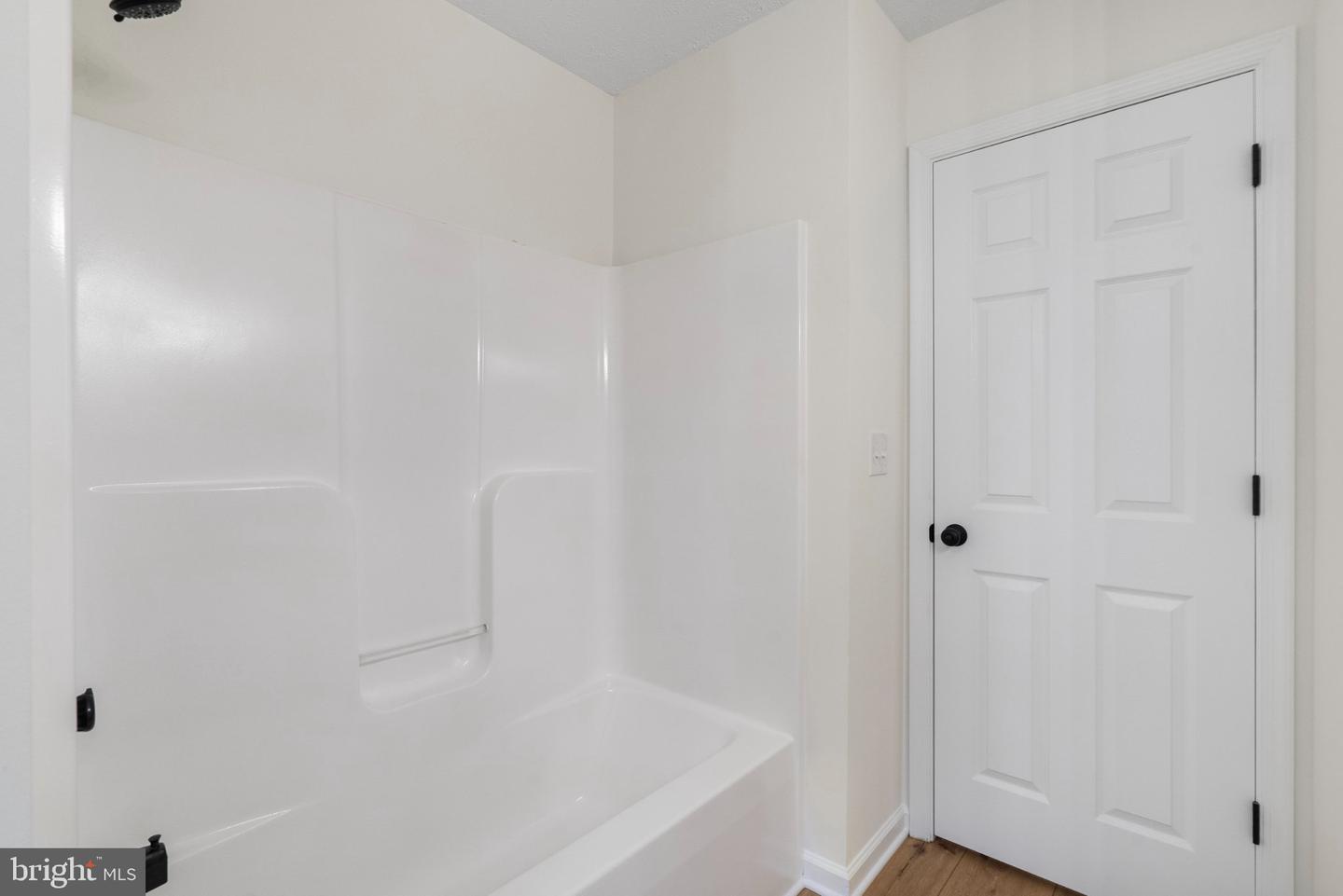 621 Platt Ln Property Photo 13