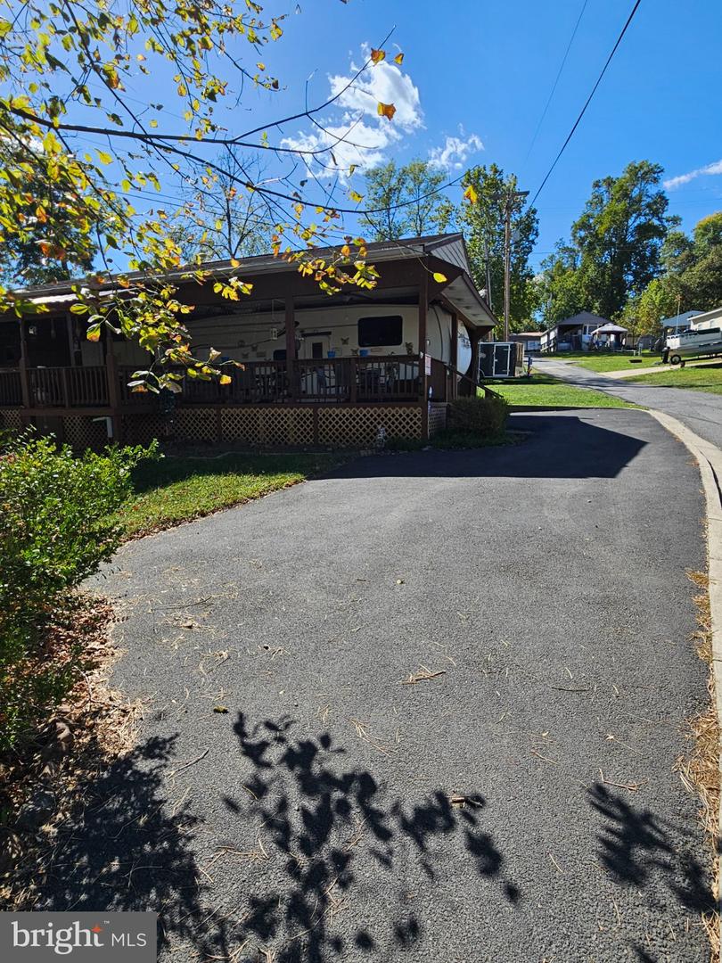 Block 6 Lot 27 Yogi Bear Rd Property Photo 3
