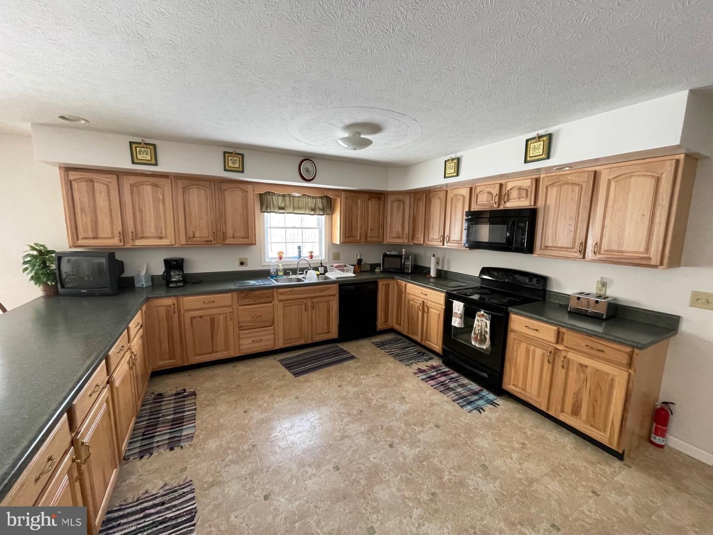 4645 Lower Knobley Rd Property Photo 24