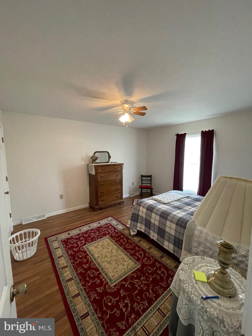 4645 Lower Knobley Rd Property Photo 37